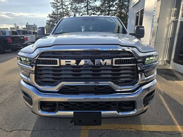 2026 Ram 2500 Tradesman photo 3