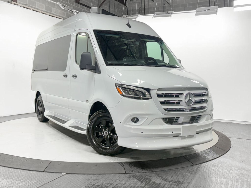 2025 Mercedes-Benz Sprinter Cargo Van Base's photo