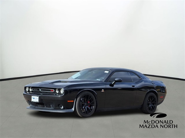 2015 Dodge Challenger Scat Pack's photo