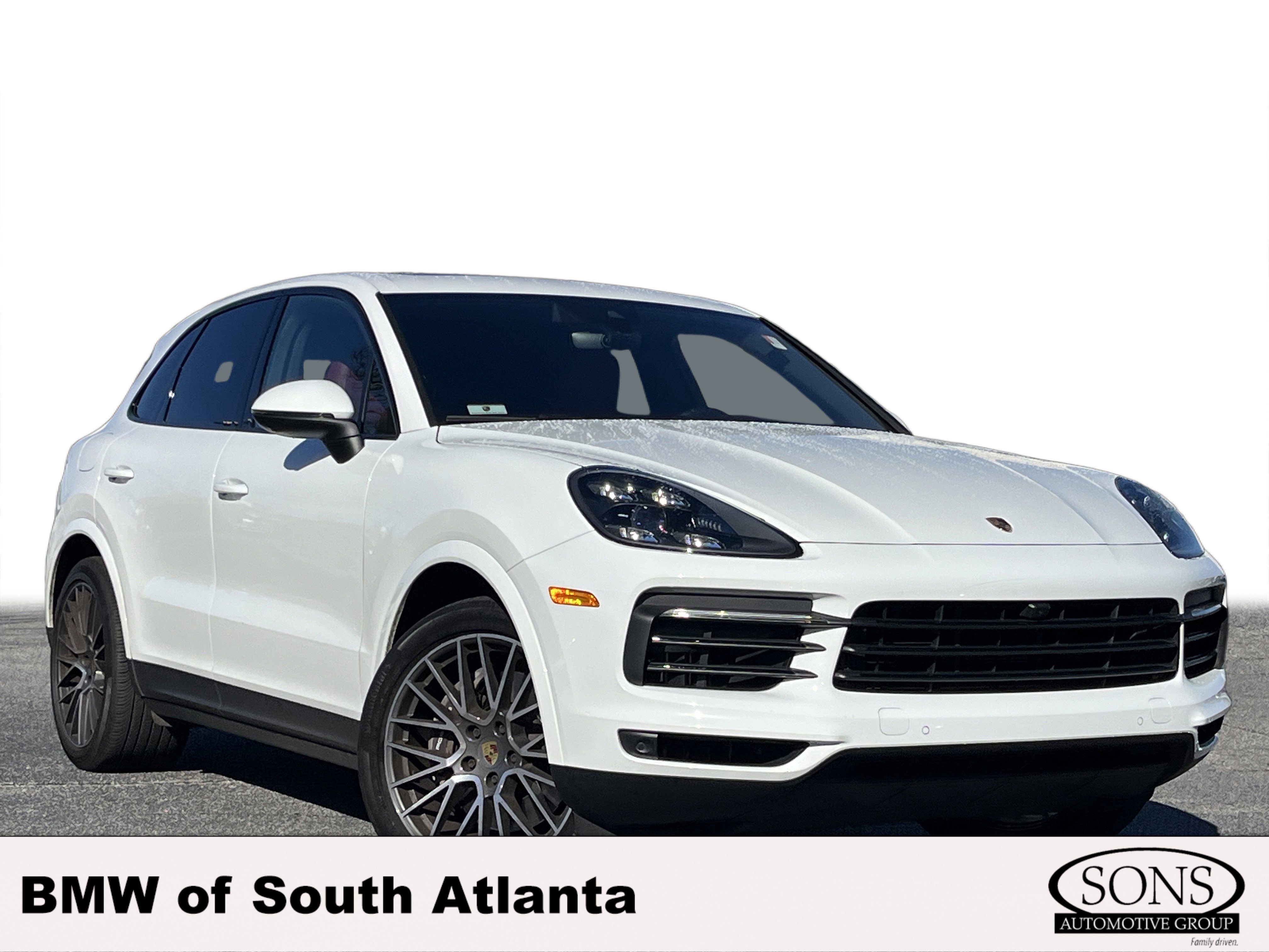 2021 Porsche Cayenne Base's photo