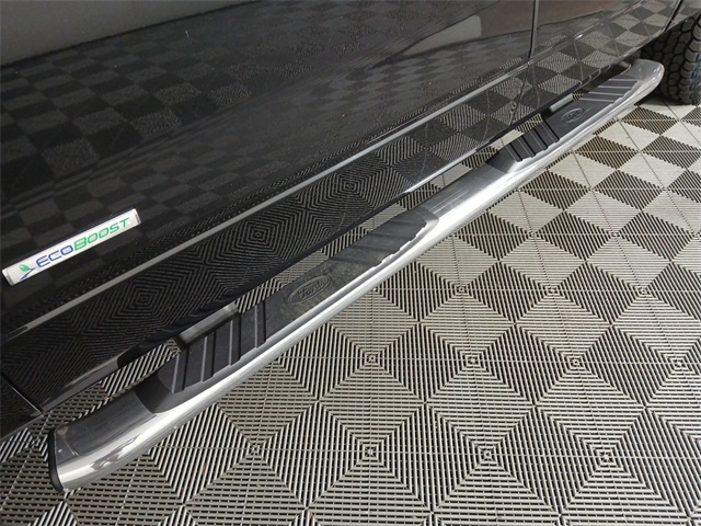 2011 Ford F-150 XLT photo 7