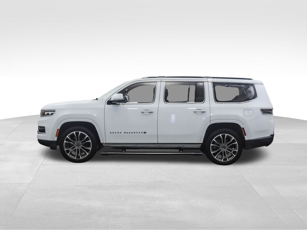 Used 2022 Jeep Grand Wagoneer Series III with VIN 1C4SJVGJ1NS113369 for sale in Minneapolis, Minnesota