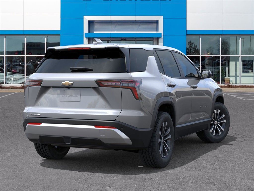 2026 Chevrolet Equinox LT photo 4