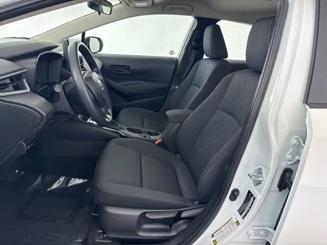 2024 Toyota Corolla LE photo 19