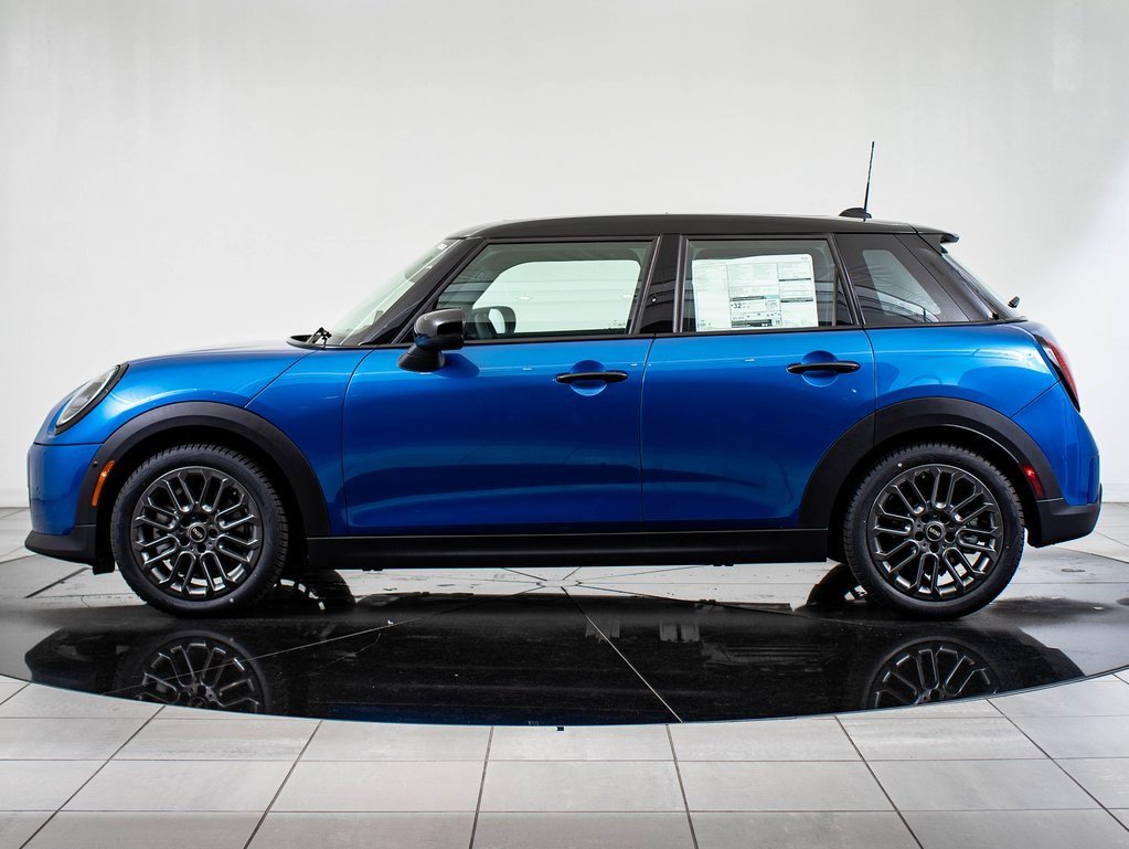 2026 Mini Cooper 4 Door Hardtop Signature photo 11