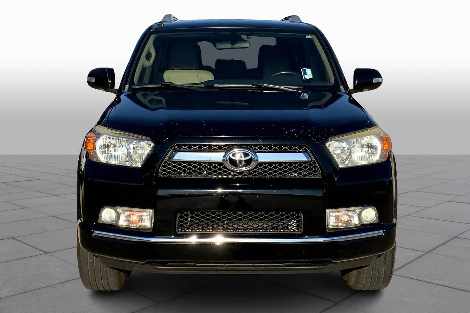 2011 Toyota 4Runner SR5 photo 3