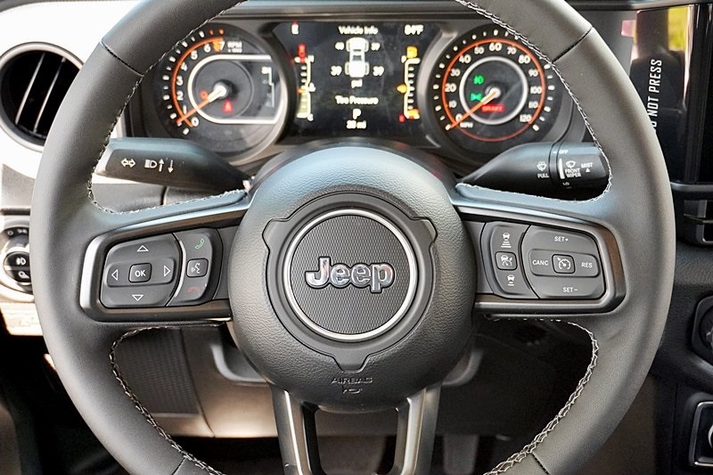 New 2025 Anvil Clear-Coat Exterior Paint Jeep Willys image 27