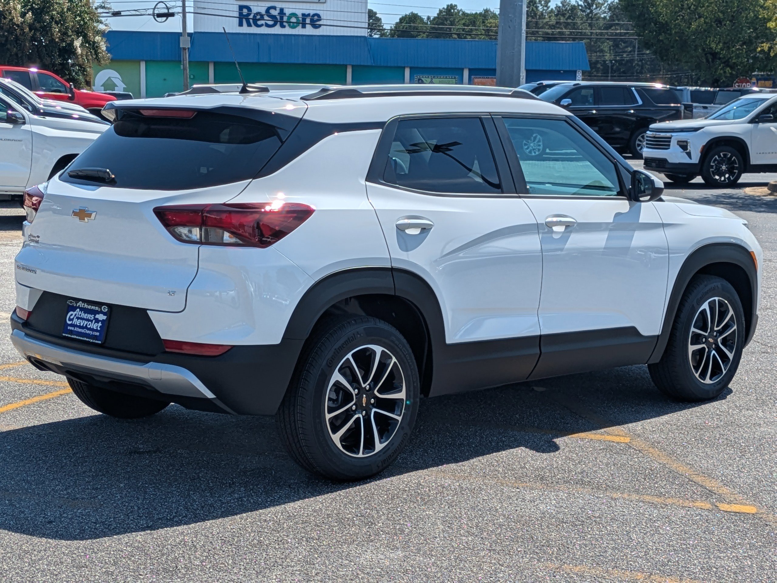 2026 Chevrolet Trailblazer LT photo 4