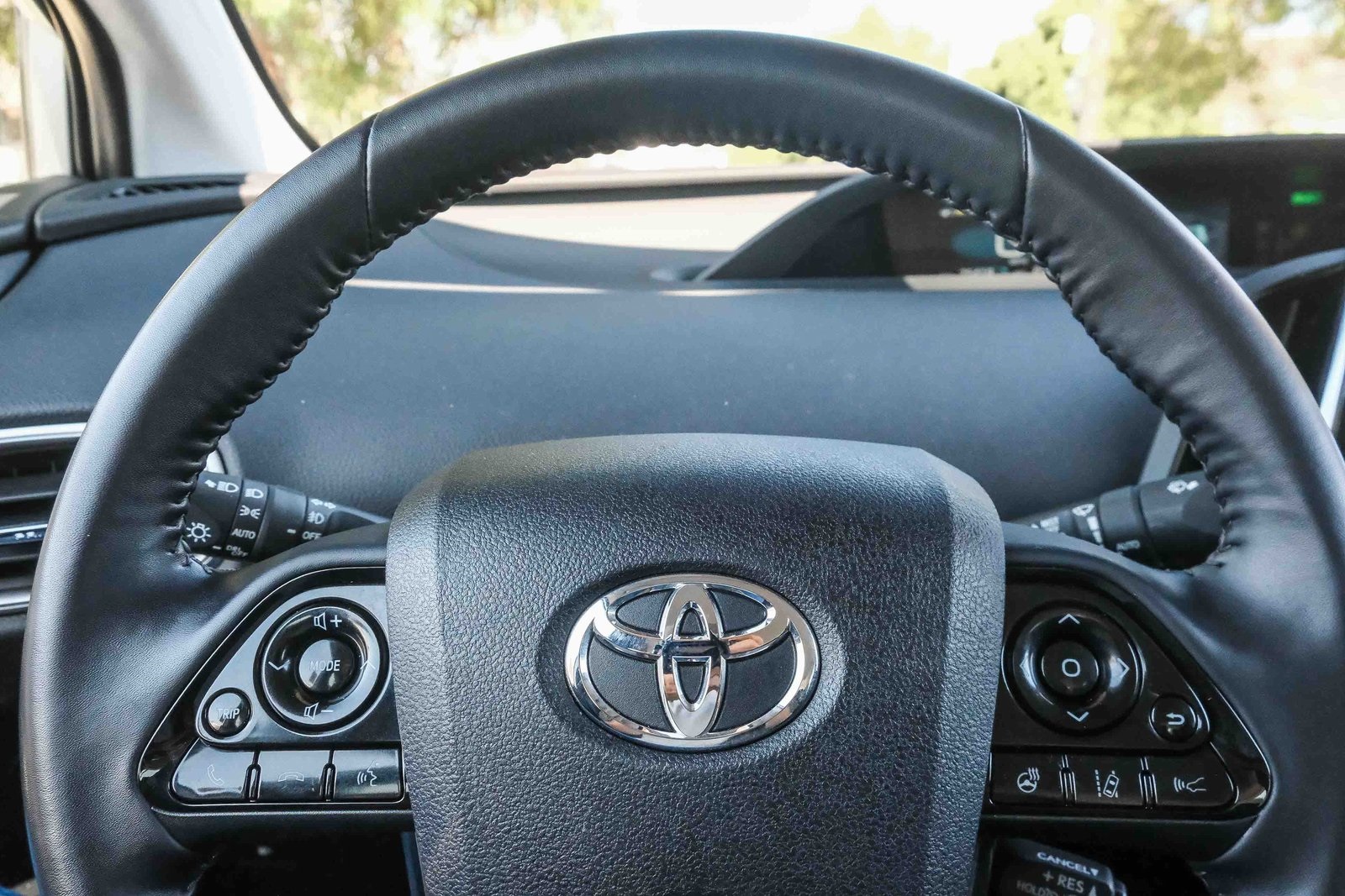 2022 Toyota Prius Prime Limited photo 22