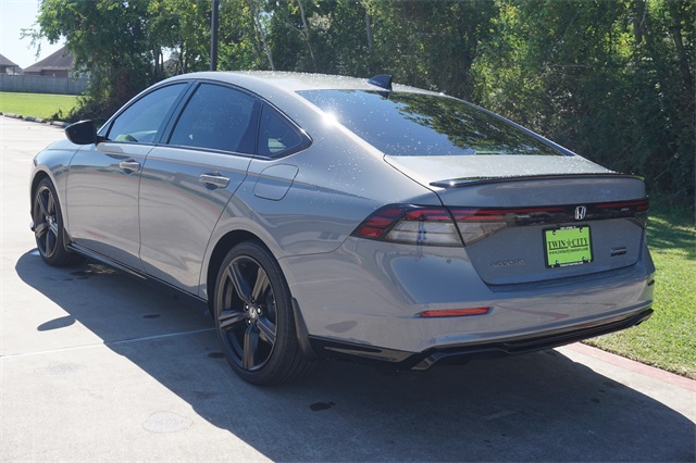 2025 Honda Accord Hybrid Sport-L photo 4