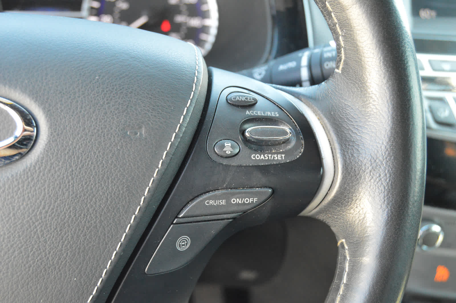 2019 Infiniti QX60 Luxe photo 19