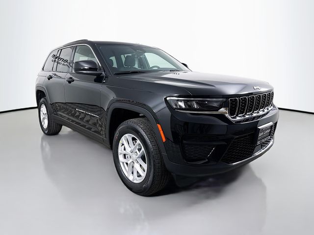 2025 Jeep Grand Cherokee Laredo's photo
