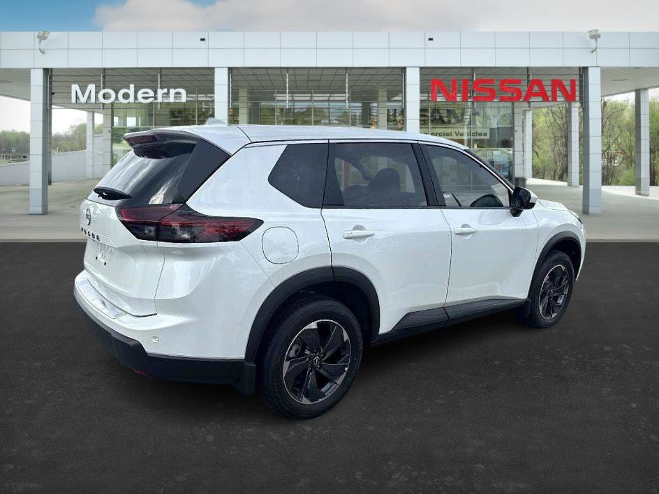 2025 Nissan Rogue SV photo 4