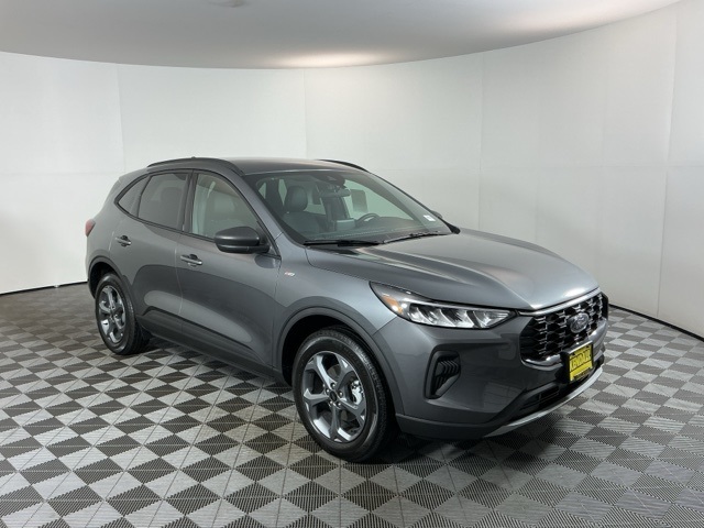 2025 Ford Escape ST-Line photo 3