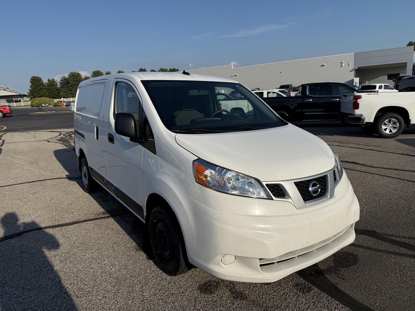 2020 Nissan NV200 S photo 3