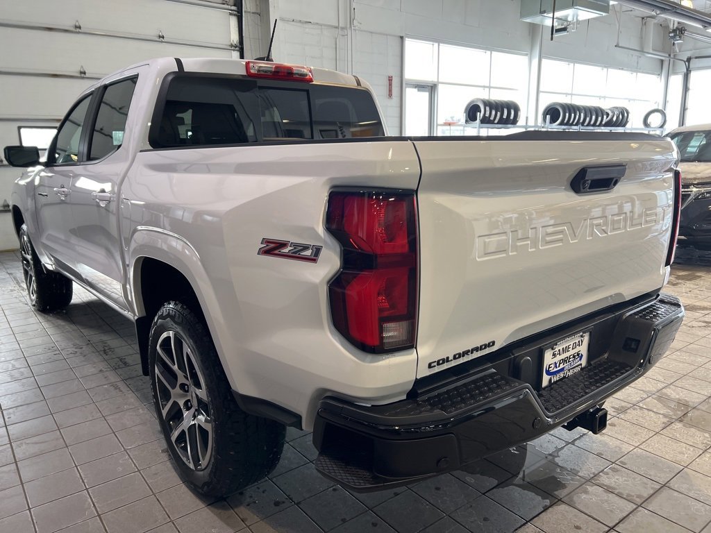 2024 Chevrolet Colorado Z71 photo 4