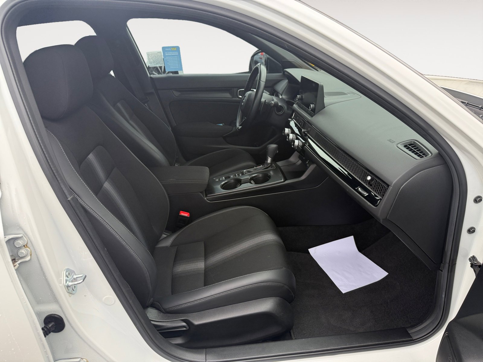 2024 Honda Civic Sport photo 18