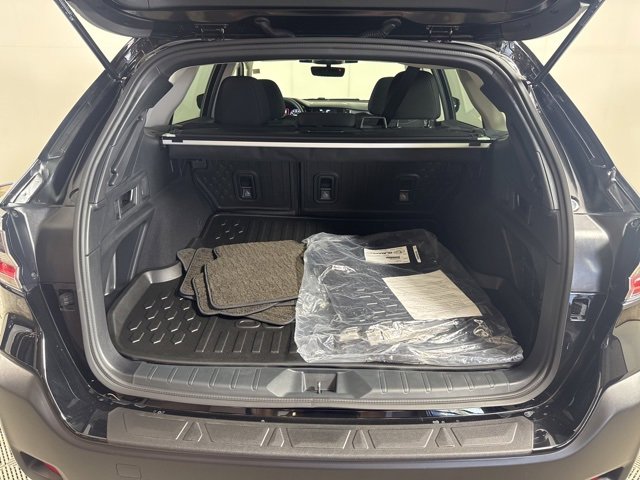 2025 Subaru Outback Premium photo 4
