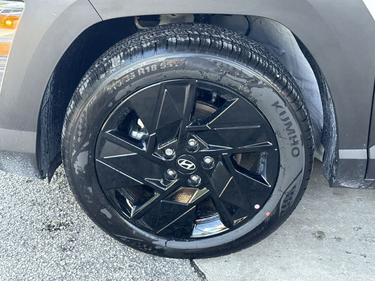 2026 Hyundai Kona SEL photo 9