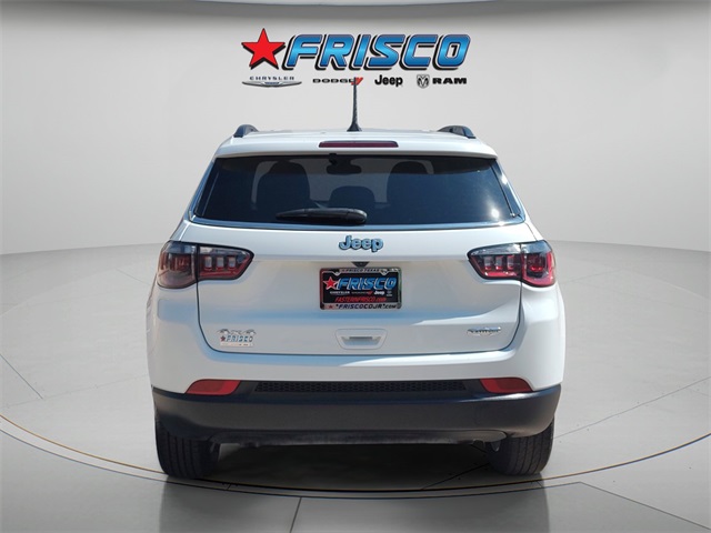 2024 Jeep Compass Latitude photo 6