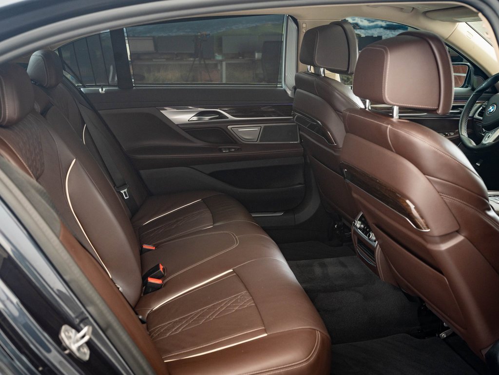 2020 Bmw 740i Sedan photo 29