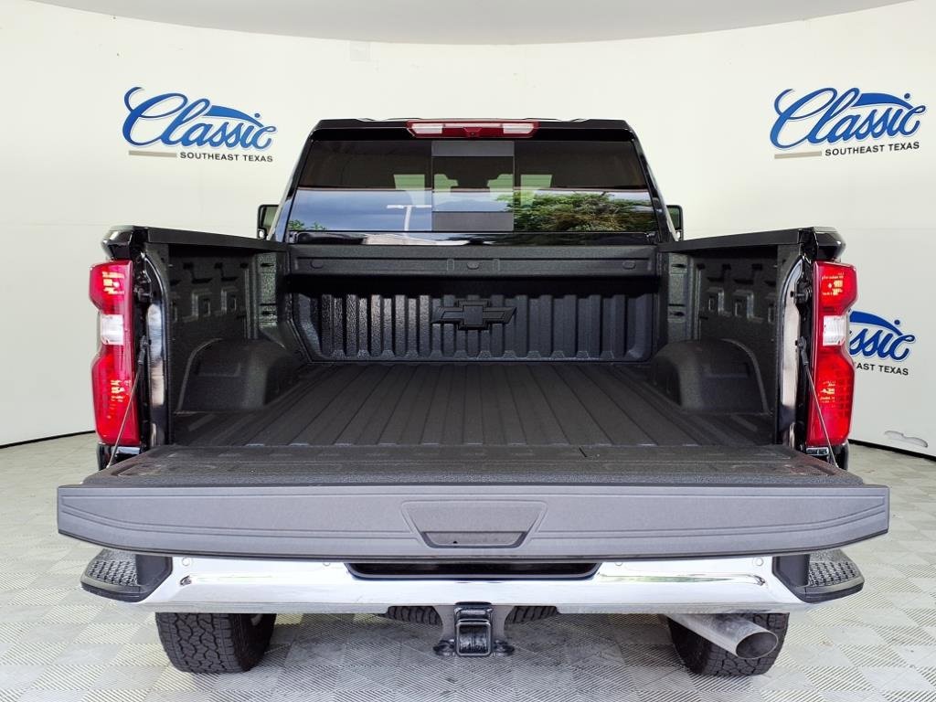 2025 Chevrolet Silverado 2500HD LT photo 22