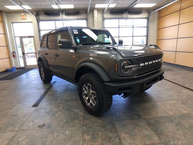 2025 Ford Bronco 4-Door Badlands's photo