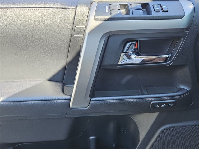 2023 Toyota 4Runner Limited photo 30