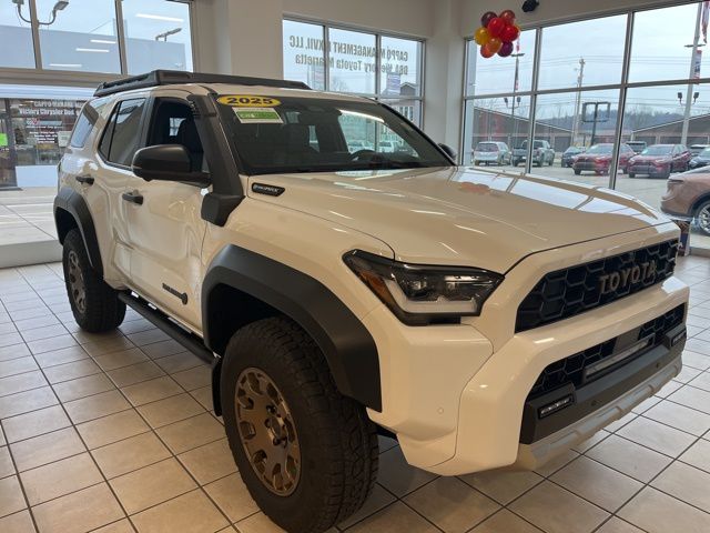 2025 Toyota 4Runner Trailhunter's photo