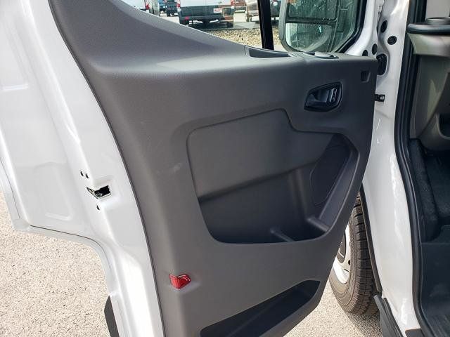 2025 Ford Transit photo 8