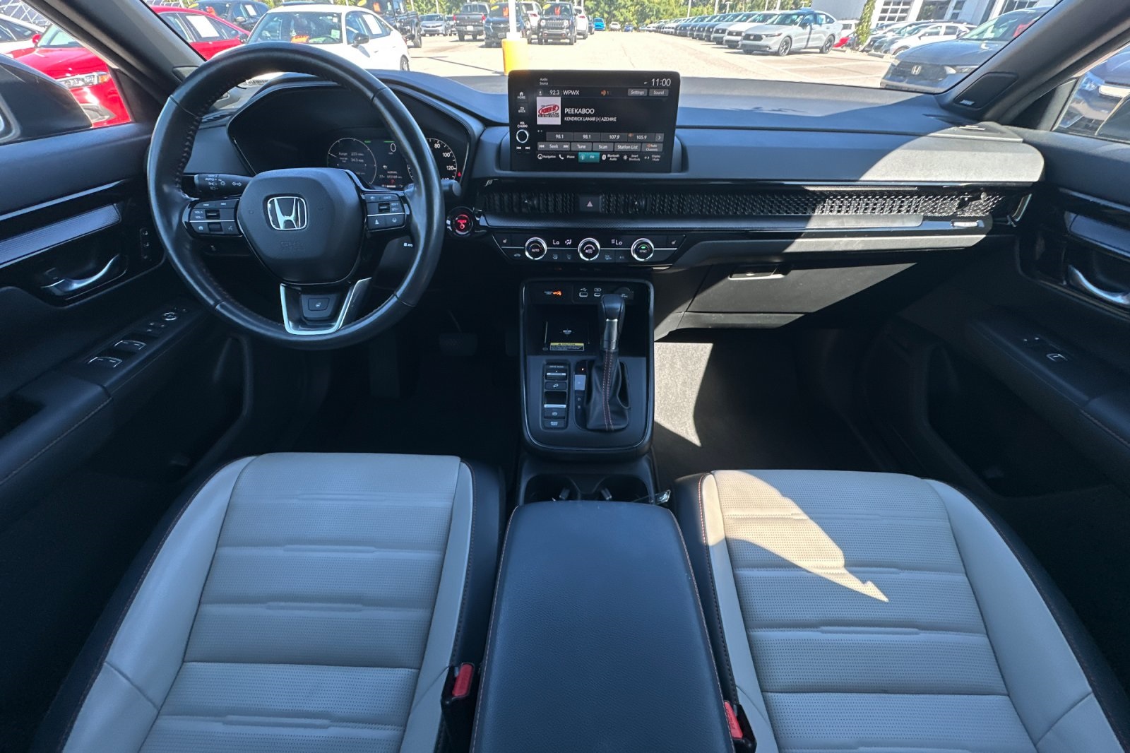 2023 Honda CR-V Hybrid Sport Touring photo 14