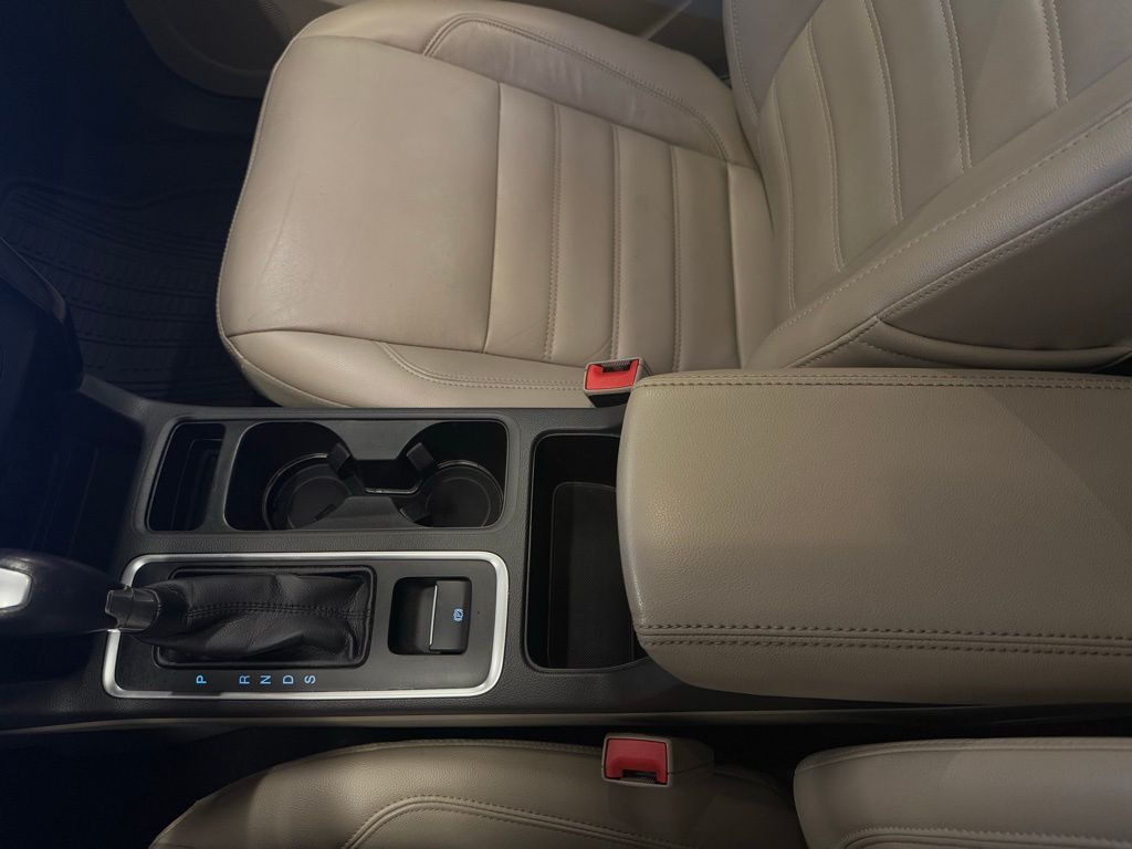 2017 Ford Escape Titanium photo 9