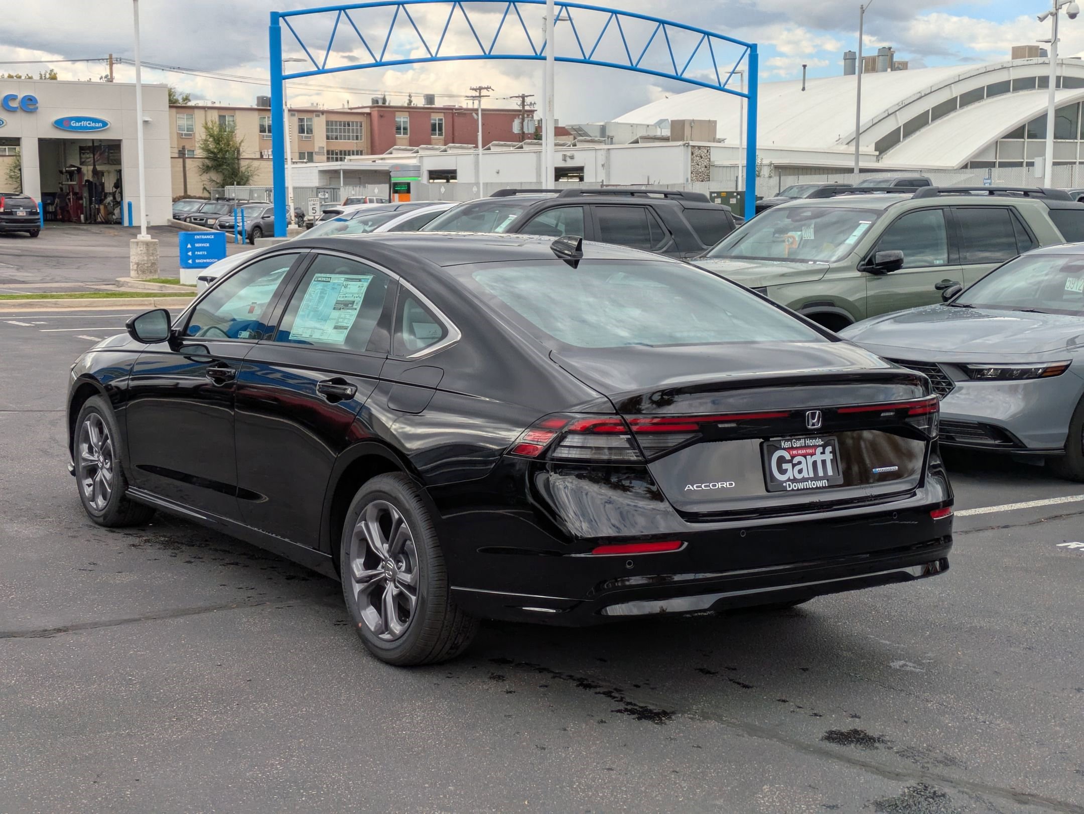 2025 Honda Accord Hybrid EX-L photo 4