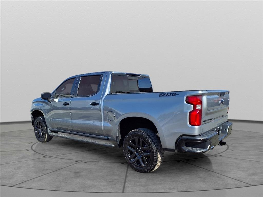 2024 Chevrolet Silverado Trail Boss LT photo 4