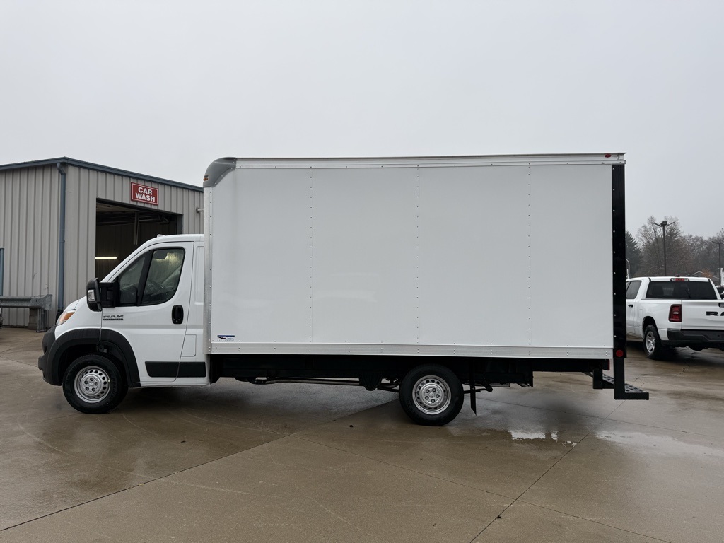 2026 Ram ProMaster 3500 Cutaway photo 4