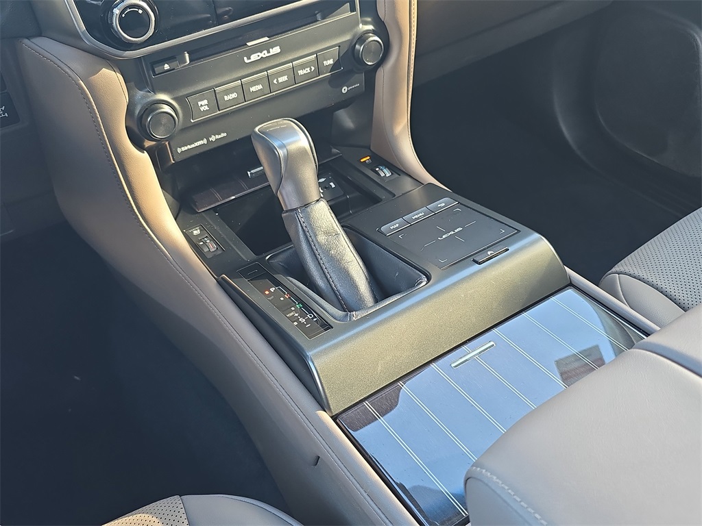 2023 Lexus GX 460 photo 21
