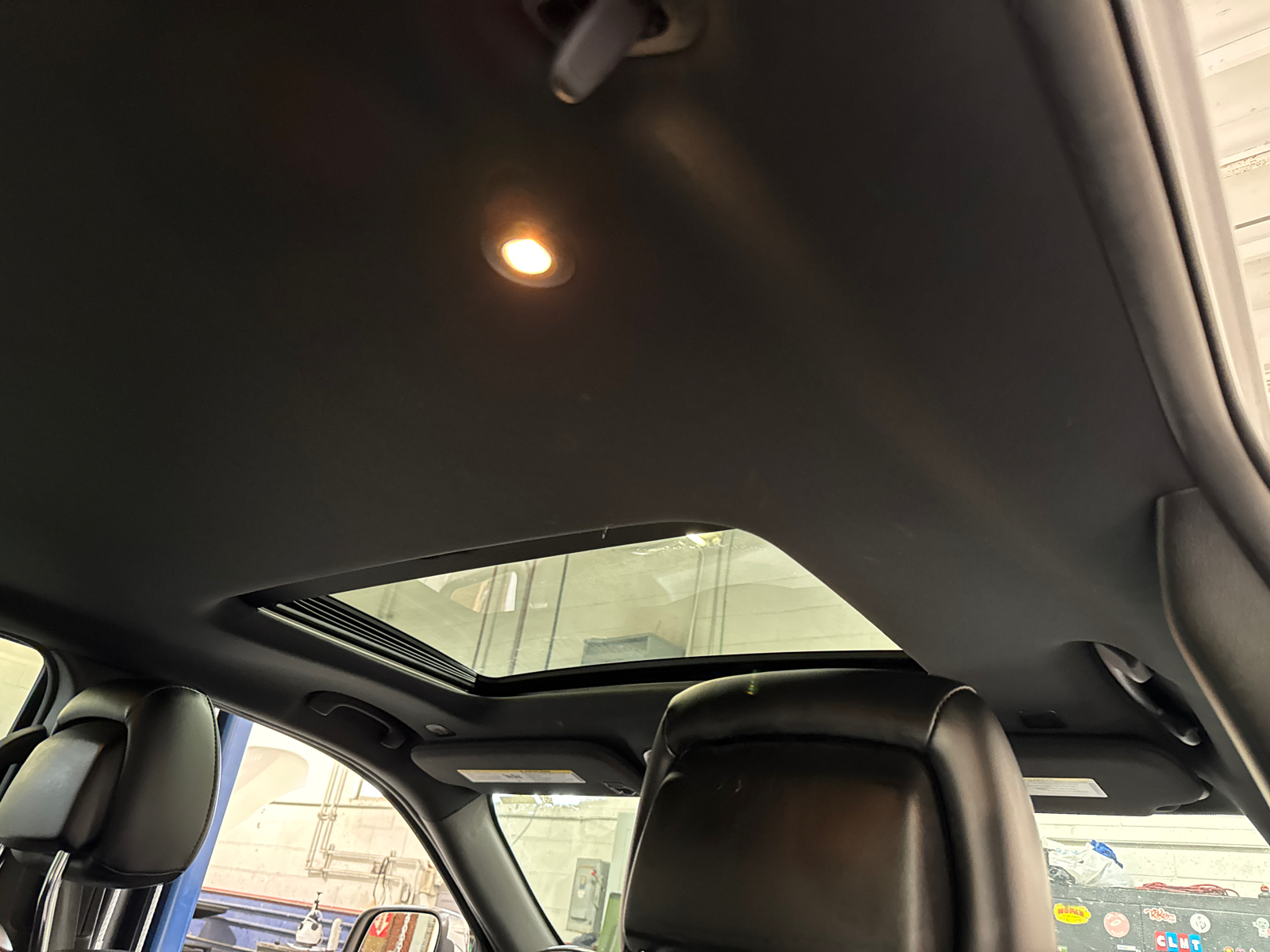 2021 Jeep Grand Cherokee Limited photo 2