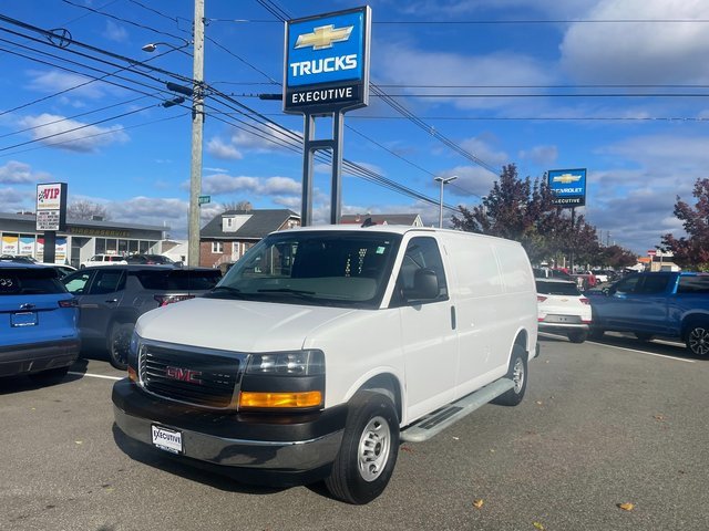 2024 GMC Savana Cargo Work Van's photo