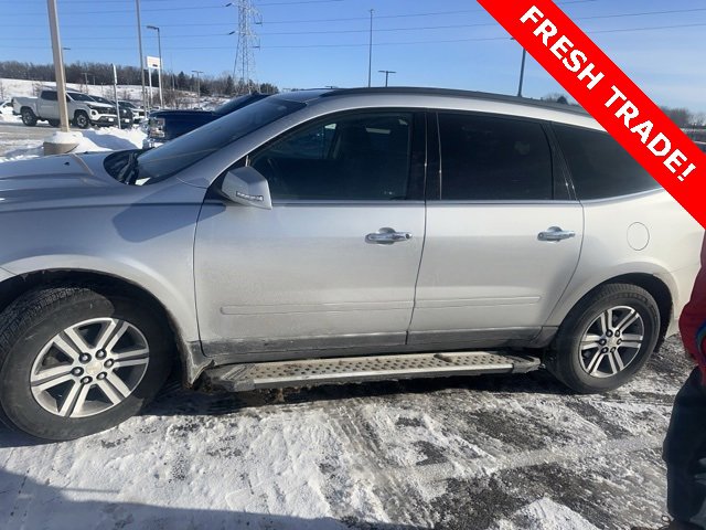 2017 Chevrolet Traverse 2LT's photo