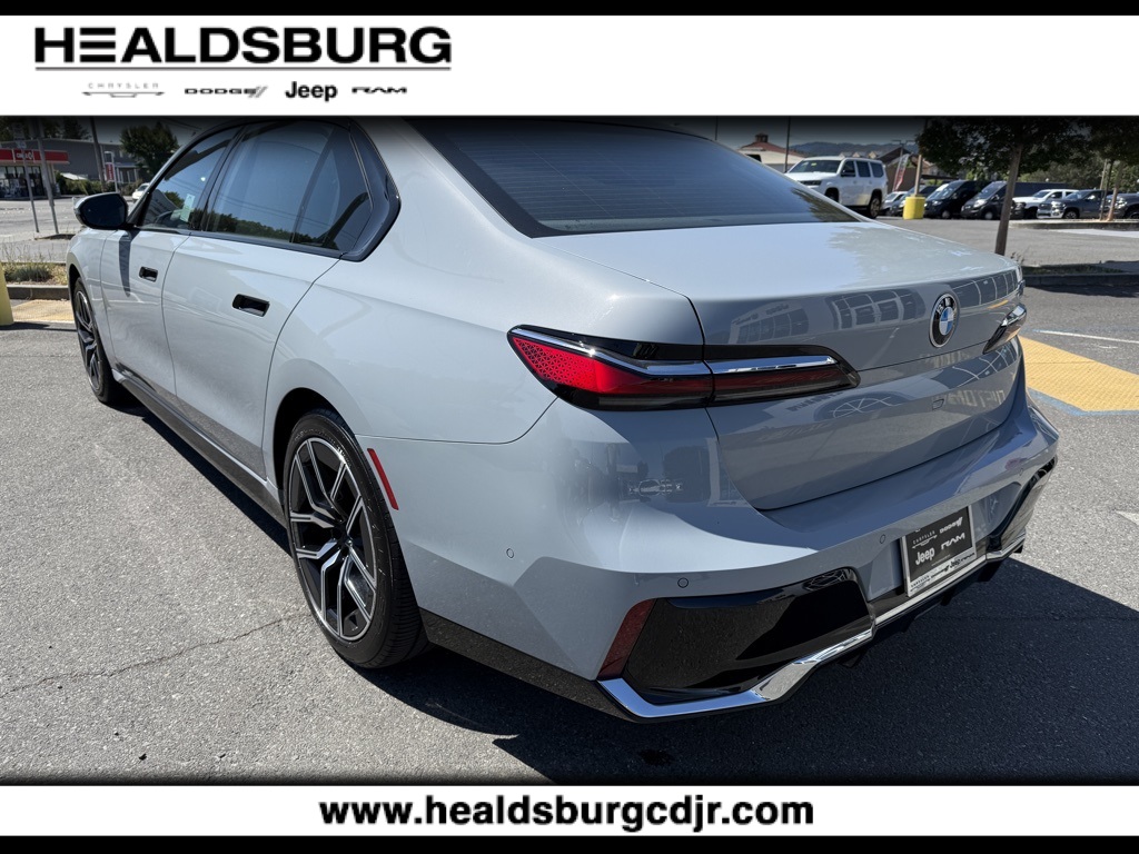 2024 Bmw 740i photo 3