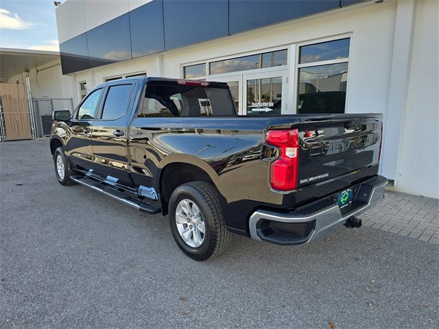 2024 Chevrolet Silverado 1500 LT photo 4