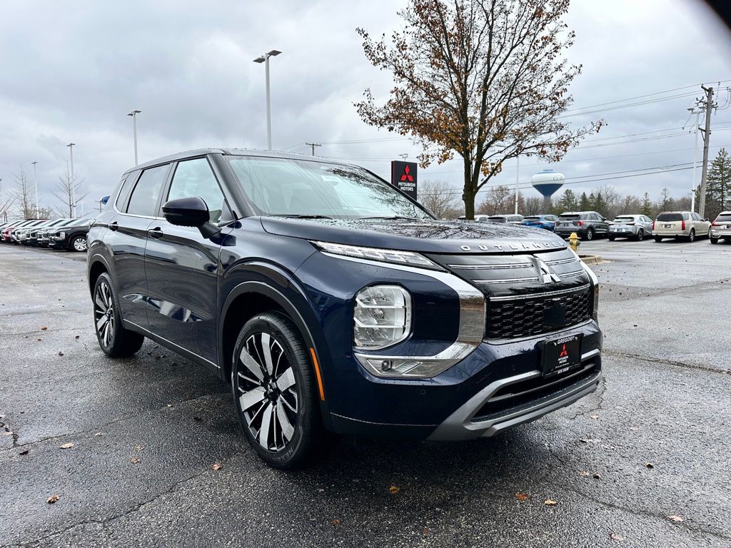 2025 Mitsubishi Outlander SE 2.5 S-AWC photo 3