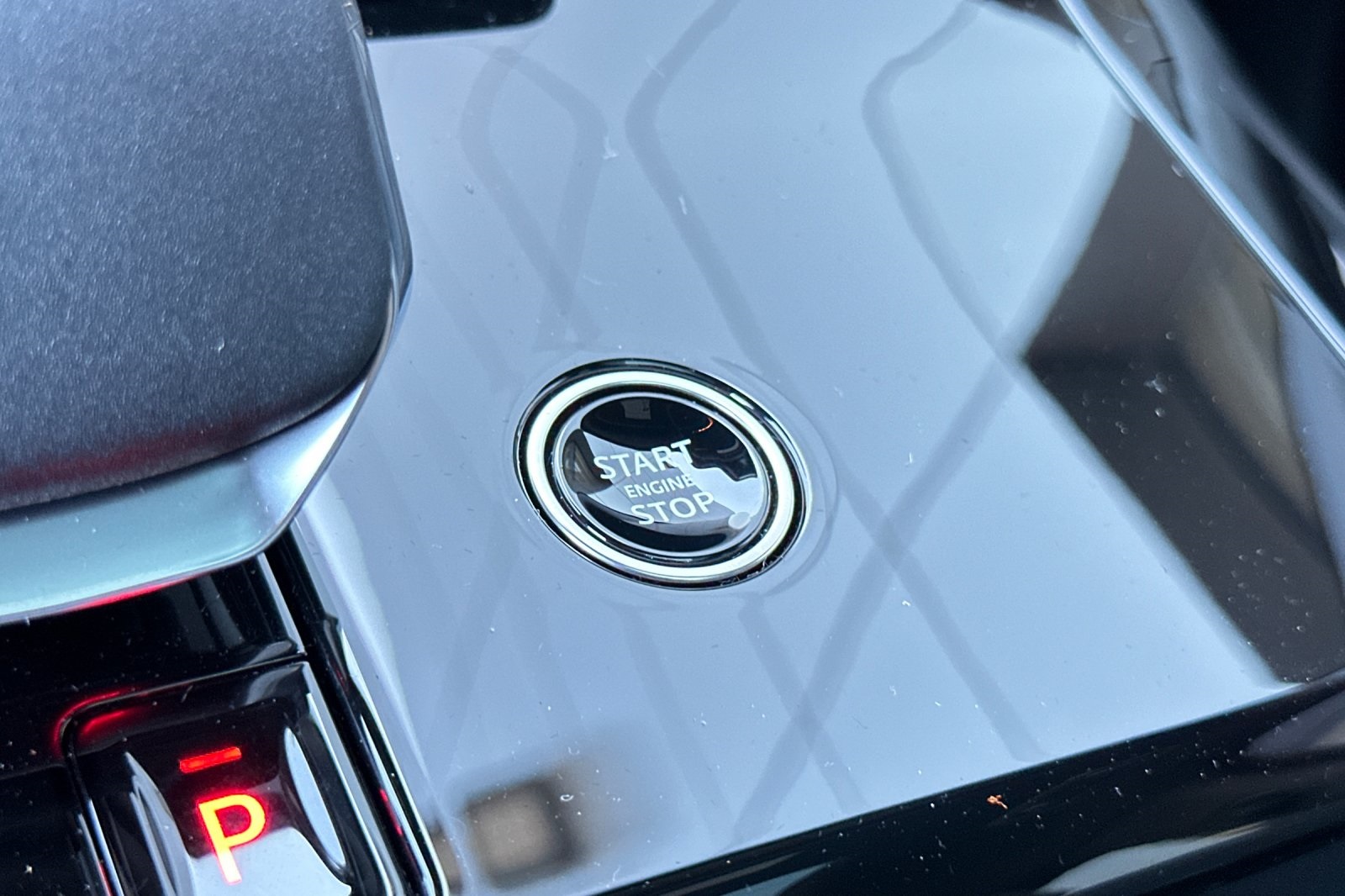2025 Land Rover Range Rover Sport SE photo 27