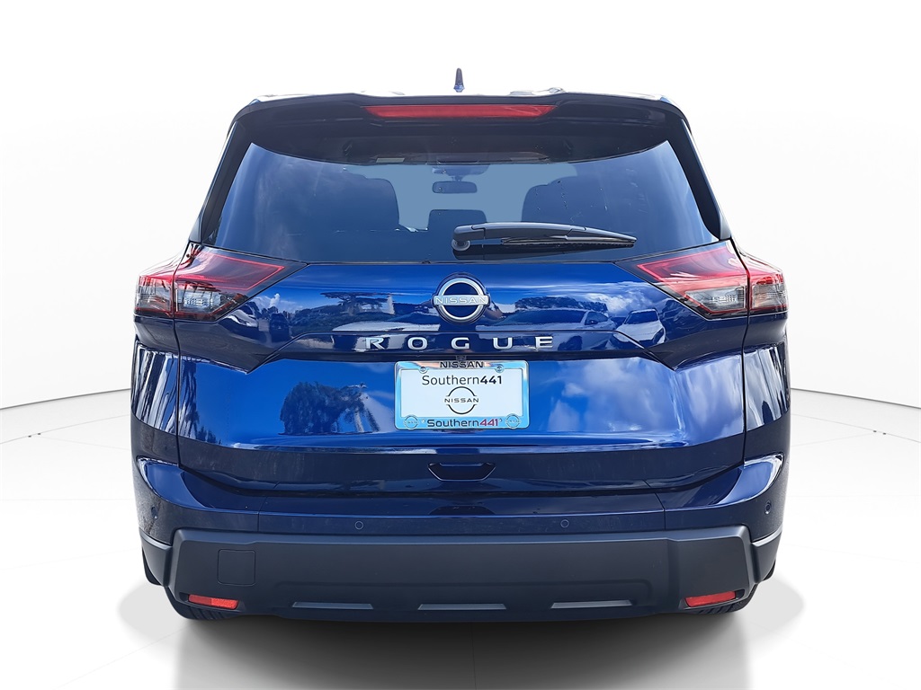 2026 Nissan Rogue SV photo 6