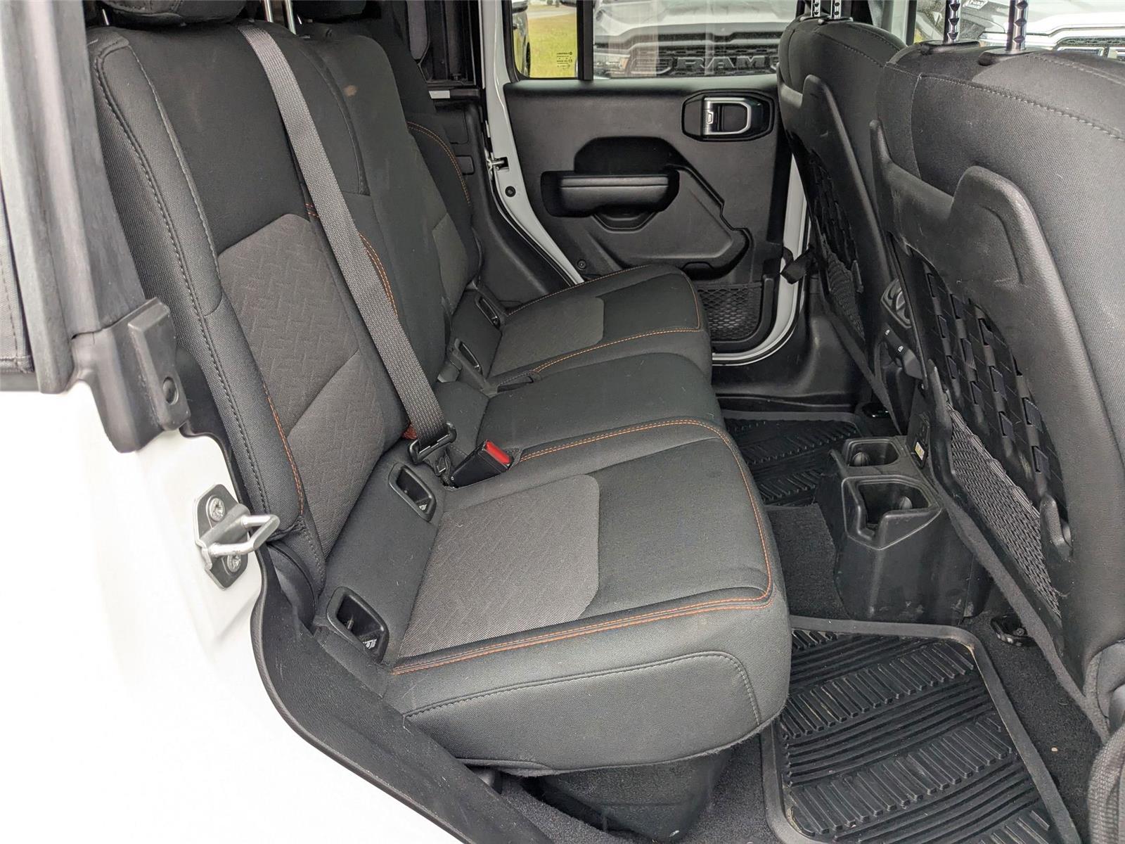 2021 Jeep Gladiator Mojave photo 29