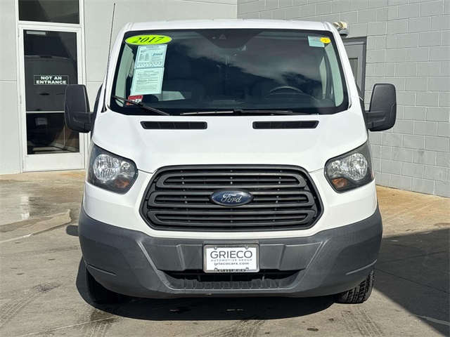 2017 Ford Transit photo 2