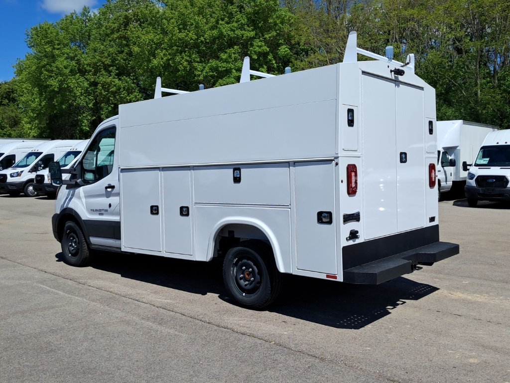 2024 Ford Transit Chassis Cutaway photo 3
