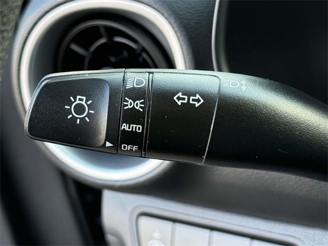 2021 Kia Forte LXS photo 24
