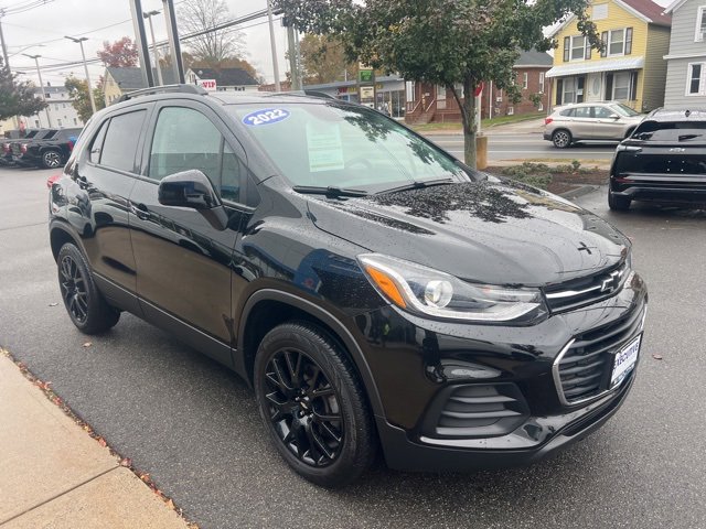 2022 Chevrolet Trax LT photo 4