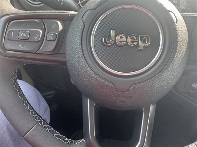 2025 Jeep Gladiator Mojave photo 30